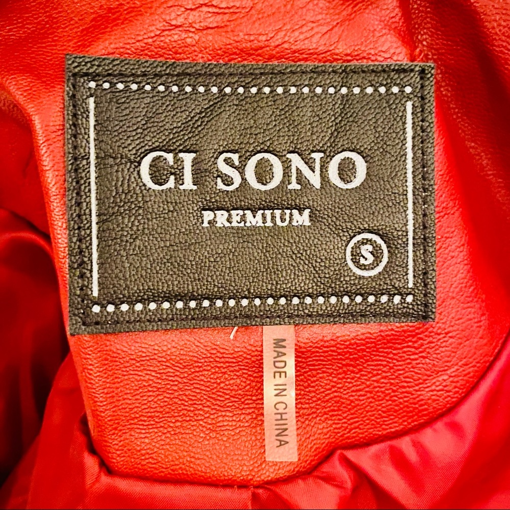 Red leather jacket - Picture 5 of 6